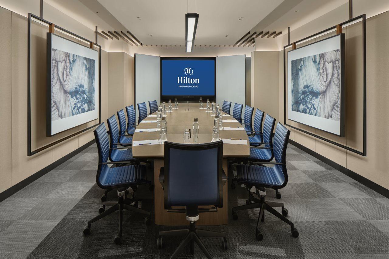 Khách sạn Hilton Orchard Singapore